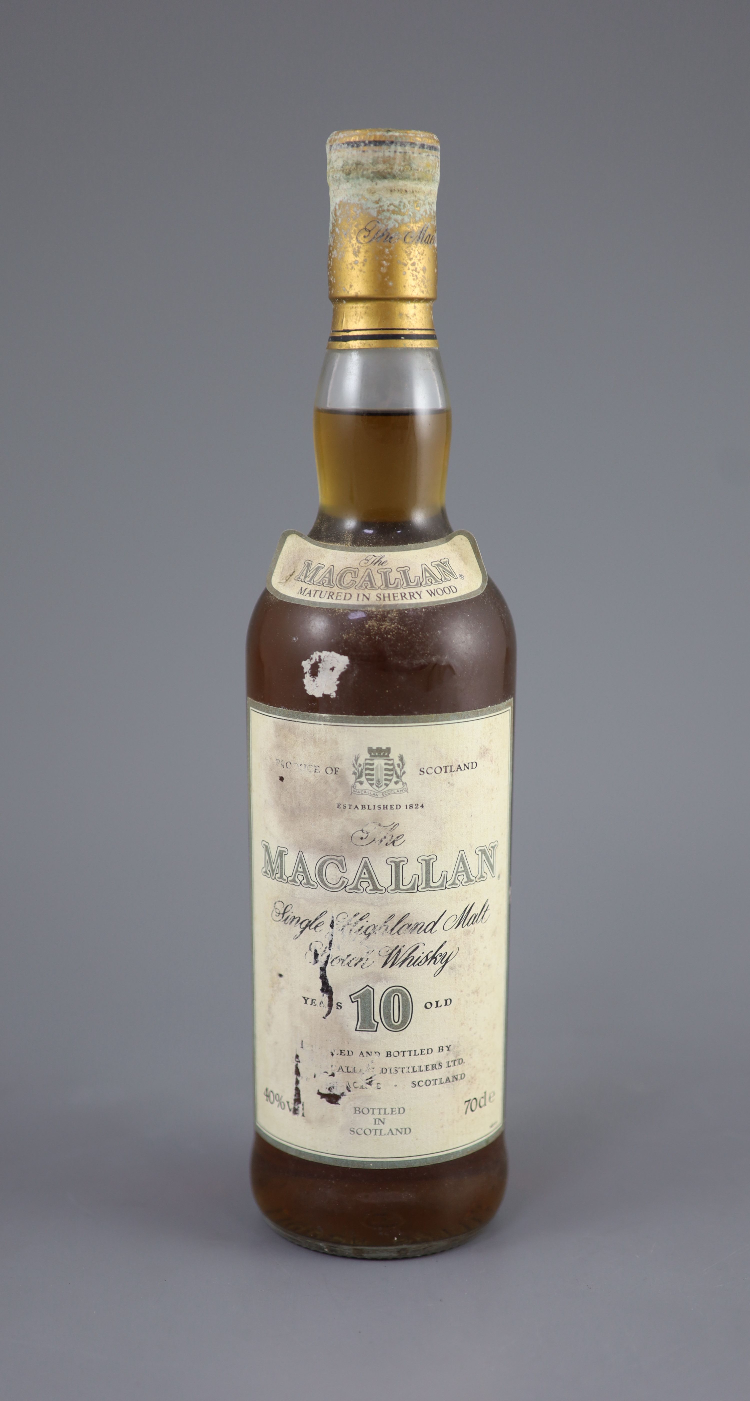 Macallan Single Highland Malt Scotch Whisky, 10 Years Old, 70cl